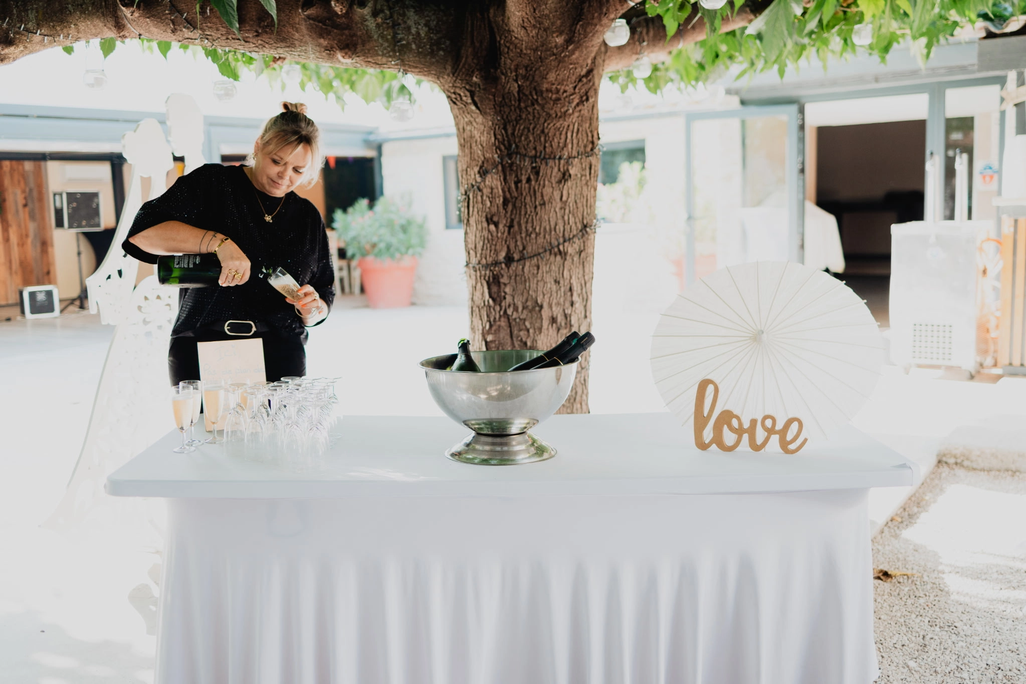 Champagne servi par l'Instant Convivial